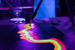 Neon Paint - Painting and Wine in the Dark in Warsaw
