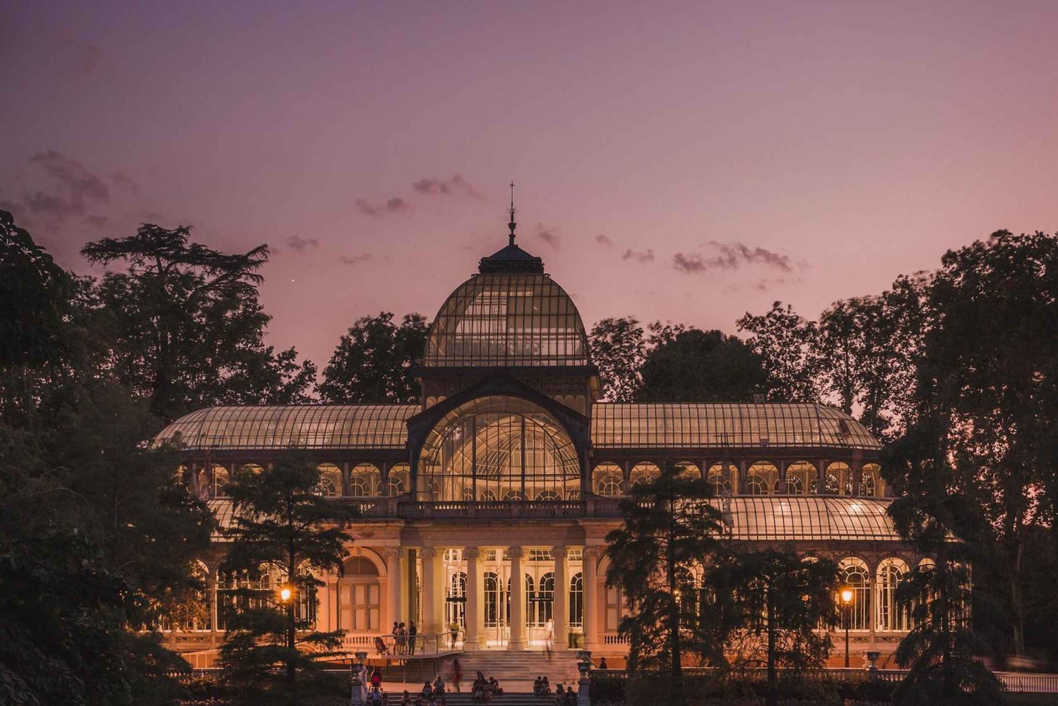 Prague: Private Transfer to Warsaw with stops + tickets