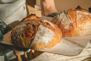 Warszawa: Baka surdegsbröd och smaka på äkta polsk mat