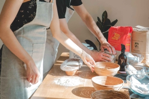 Warszawa: Baka surdegsbröd och smaka på äkta polsk mat