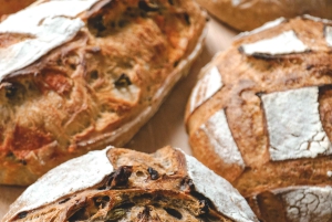 Warszawa: Baka surdegsbröd och smaka på äkta polsk mat