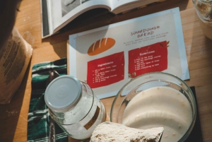 Warszawa: Baka surdegsbröd och smaka på äkta polsk mat