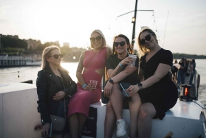 Warsaw: Boat Party with Unlimited Drinks &VIP Club Entrance