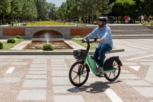 Warsaw: Bolt Tourist passes for e-scooters