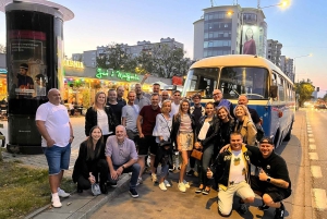 Warsaw: 'Cheers on Wheels' Vodka Tasting Tour by Retro Bus