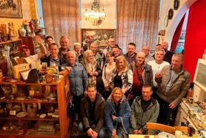 Warsaw: 'Cheers on Wheels' Vodka Tasting Tour by Retro Bus