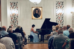 Varsovia: Ticket de entrada al Concierto de Chopin con copa de champán