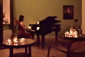 Koncert i Warszawa: Chopin - Malet af levende lys med vin