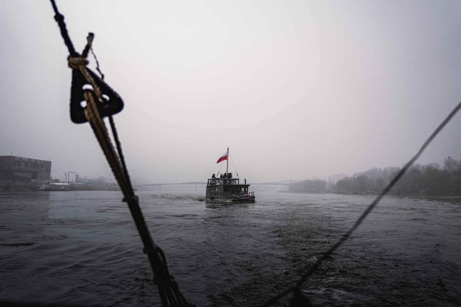 Warszawa: kveldsbåt med drikke og lydguide