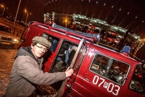 Varsavia: Tour serale della storia e dei pub in minibus retrò