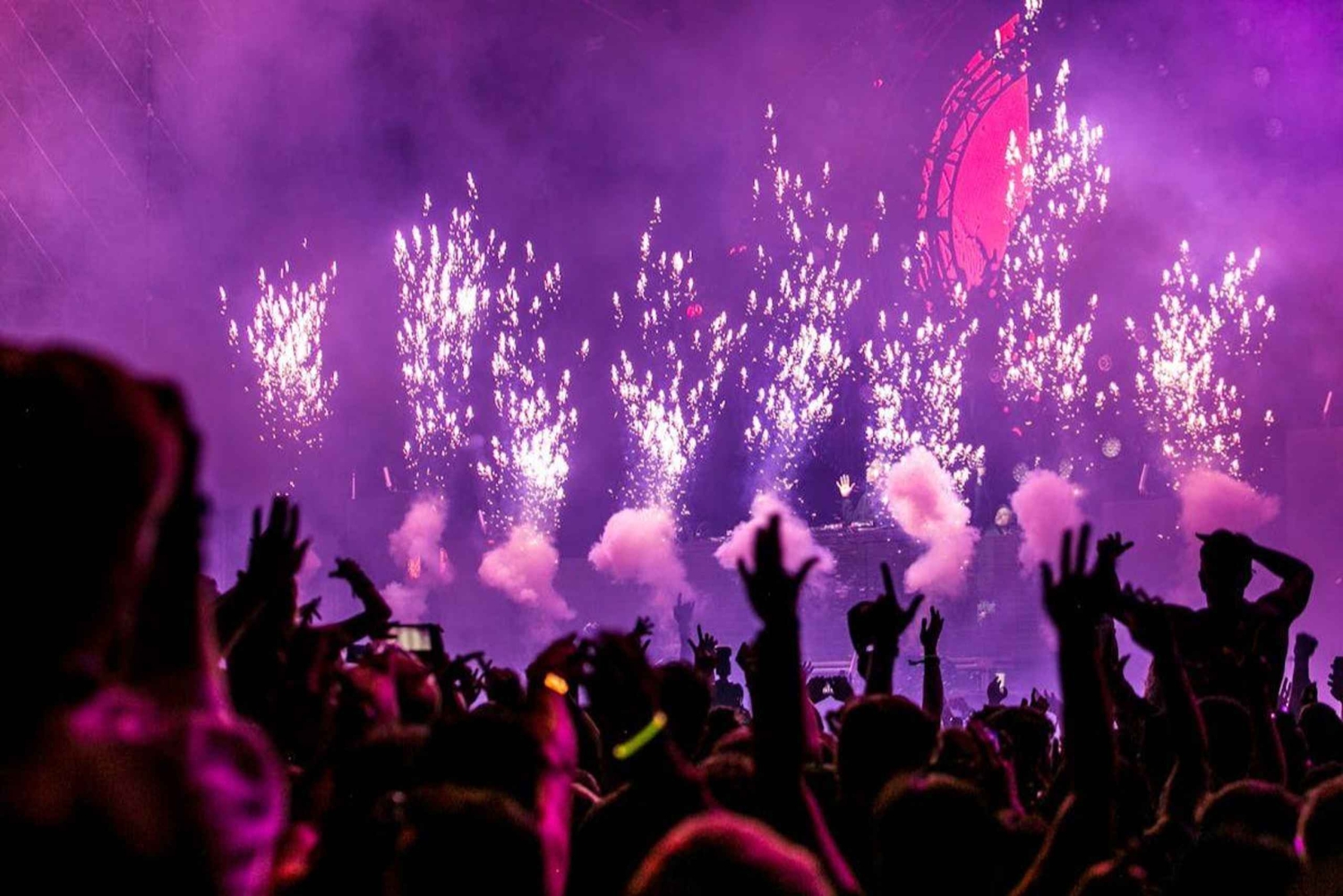 Warsaw: Exclusive New Year’s Eve Hidden Party, Open Bar & DJ