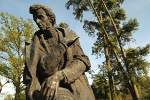 Warsaw and Zelazowa Wola: Frédéric Chopin Private Tour
