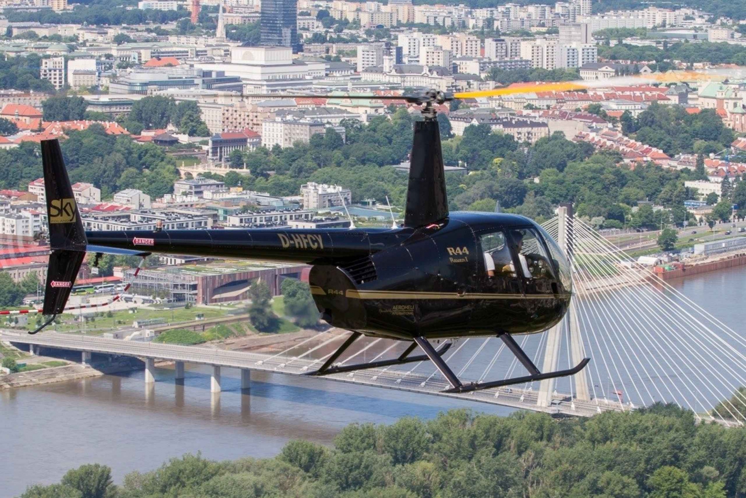 Warszawa: Privat tur med helikopter