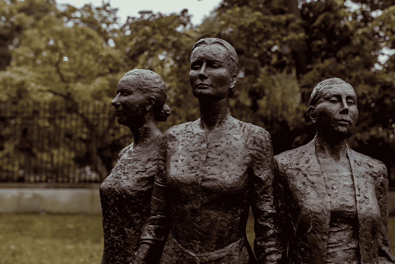 Warszawa: Skjulte heltinner og forteller omvisning