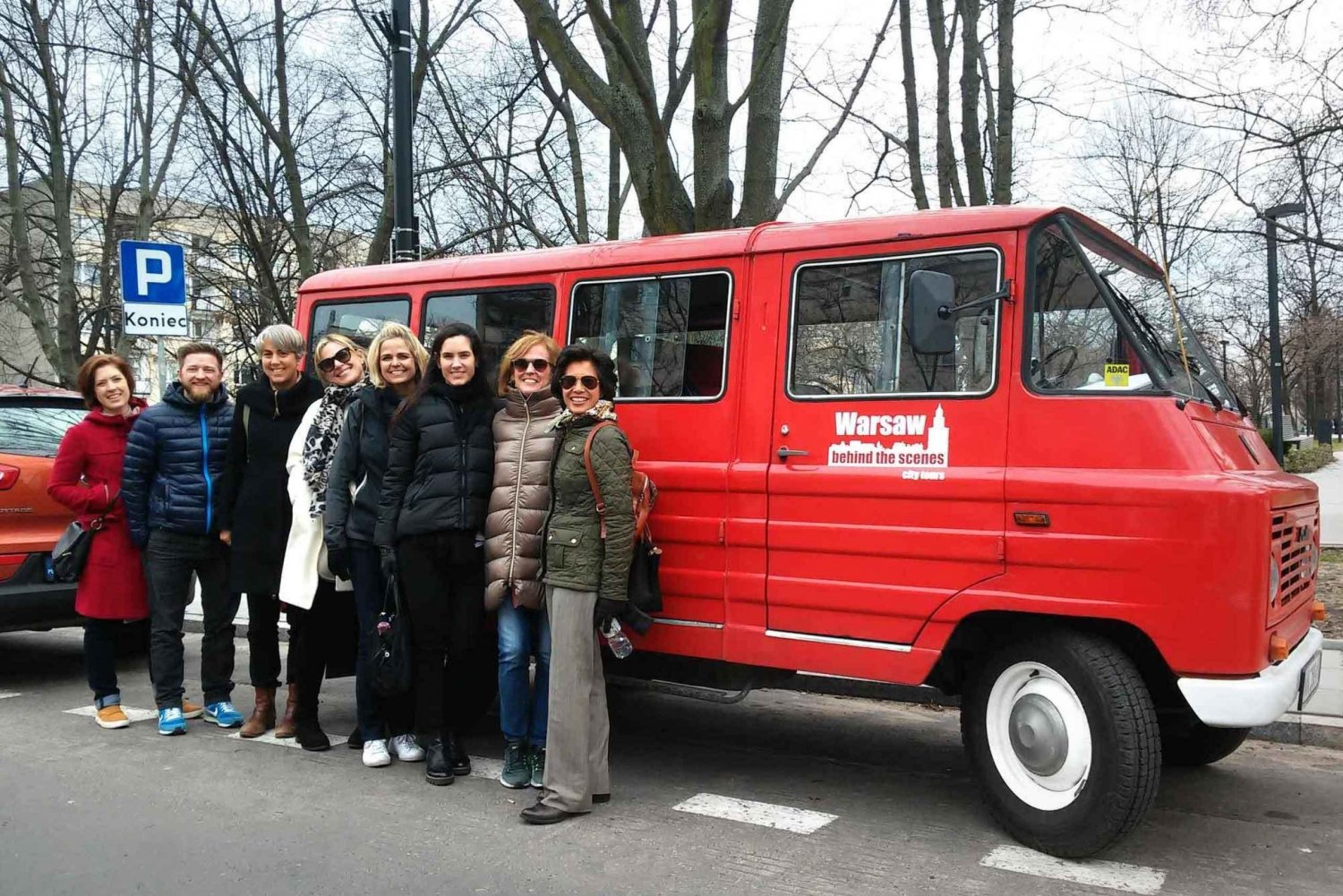 Warsaw: Jewish Ghetto Private Tour by Retro Car with Pickup