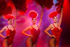 Warsaw: Live Show and Dinner for Two with Champagne