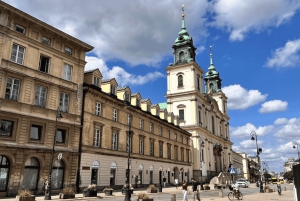 Warsaw: Love Stories & Romance Private Walking Tour