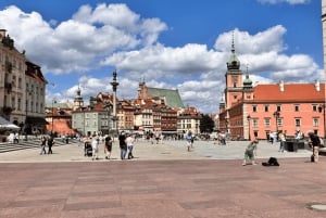 Warsaw: Love Stories & Romance Private Walking Tour