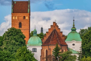 Warsaw: Marie Curie-Skłodowska Private Walking Tour