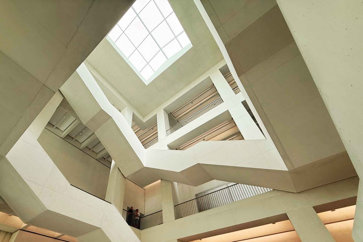 Warsaw: Museum of Modern Art Private Guided Tour