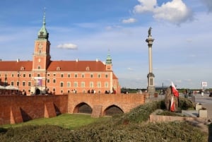 Varsova Must See kävelykierros | pieni ryhmä