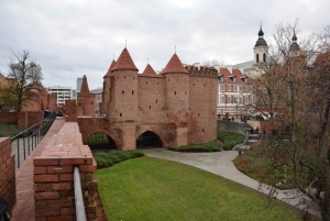 Paseo por el casco antiguo de Varsovia y más