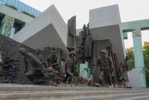 Warszawa: omvisning til fots i gamlebyen og elvecruise på Vistula