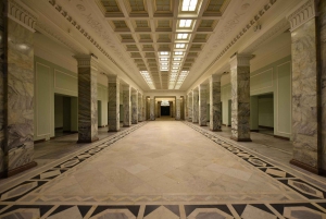 Warsaw: Palace of Culture & Warsaw City Center Private Tour
