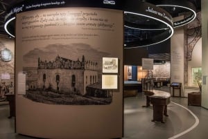 Warsaw: POLIN Museum Guided Tour with Tickets
