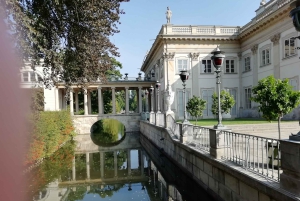 ワルシャワ：車での送迎付き3時間プライベート観光ツアー