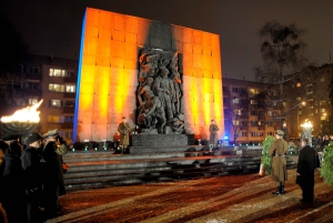 ワルシャワ：車での送迎付き3時間プライベート観光ツアー