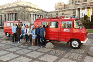 Varsavia: tour privato di 3 ore in furgone comunista