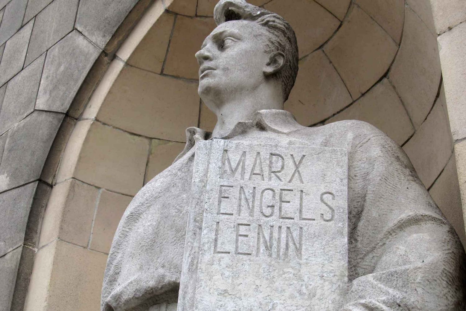 Warszawa: Privat kommunisme-tur med afhentning på hotel