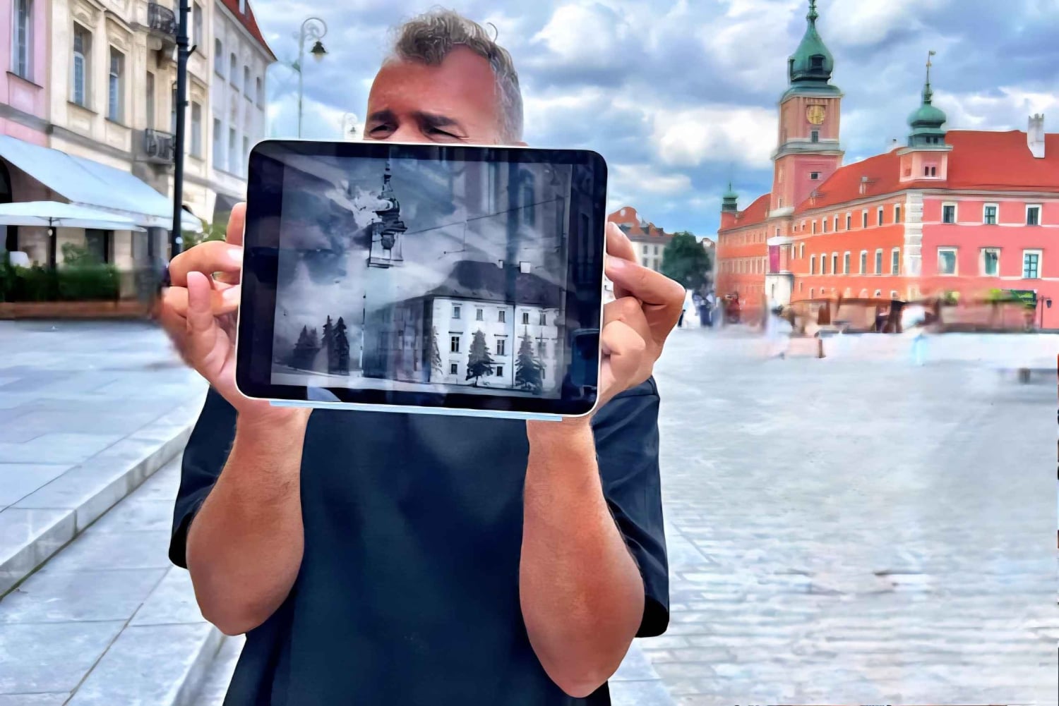 Warsaw: Private Guided Tour with Unique Drone