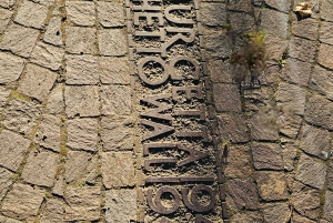 Warsaw: Private Guided Tour with Unique Drone