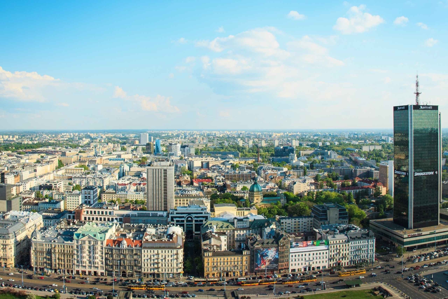 Varsovan yksityinen kiertoajelu Krakovasta kuljetuksen ja oppaan kanssa