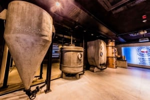 Warsaw: Private Vodka Tasting Night with Snacks and Pickup