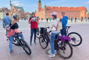 Varsóvia: Passeio com Chopin, tour de 3 horas em bicicleta elétrica com guia