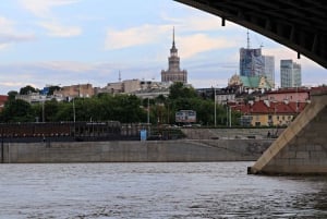 Warsaw: Scenic Vistula Cruise with Landmark Views for 18 Pax