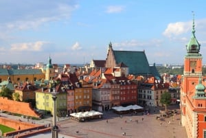 Varsovia: Excursión autoguiada a pie y búsqueda del tesoro de lo más destacado