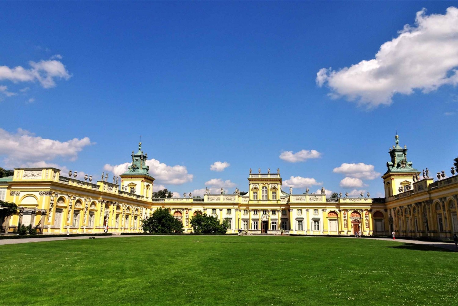 Warsaw: Skip-the-Line Wilanow Palace & Gardens Private Tour