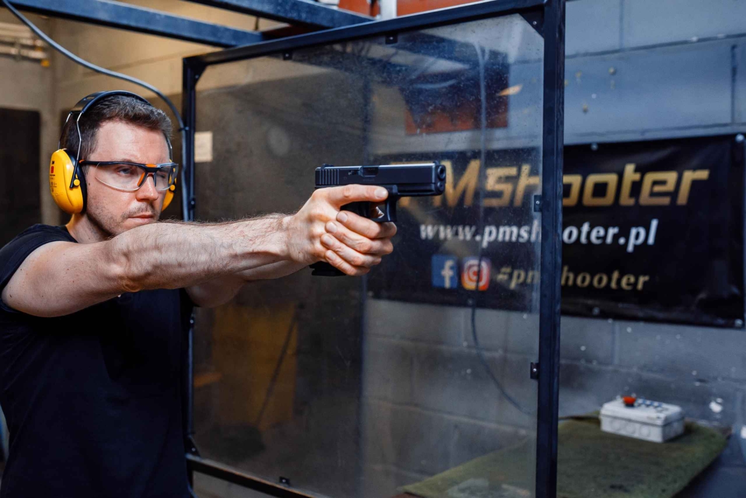 Warsaw : Sport Shooting Range Experience