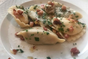 Warsaw: Traditional Food Tour with Old Town Sightseeing
