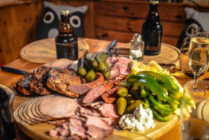 Warsaw: Traditional Polish Food and Sightseeing Private Tour