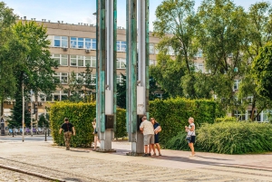 Warsaw: Warsaw Ghetto Private Walking Tour with Hotel Pickup