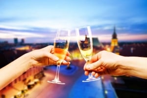Cata de Vinos de Varsovia Tour Privado con Experto en Vinos