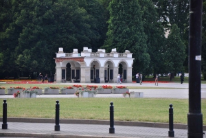 World War II Warsaw Old Town, Military Cemetery Walking Tour
