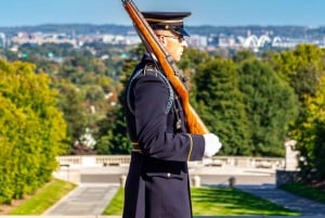 Cimetière d'Arlington : La relève de la garde et la tombe de JFK