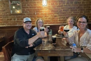 DC: Iltainen paikallinen ruokakierros DrinkEatWalkin kanssa