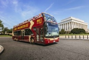 DC: Hop-on Hop-off Tour by Open-top Bus with 17 Stops